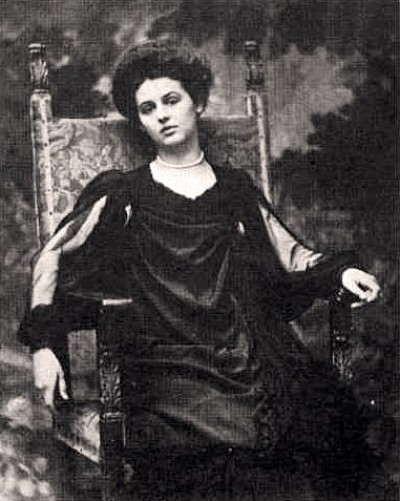 Renée Vivien (Wikipedia)